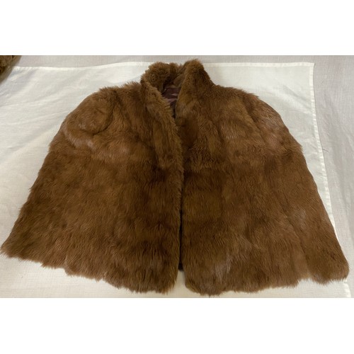 475 - Vintage furs to include 2 capes and 2 stoles.