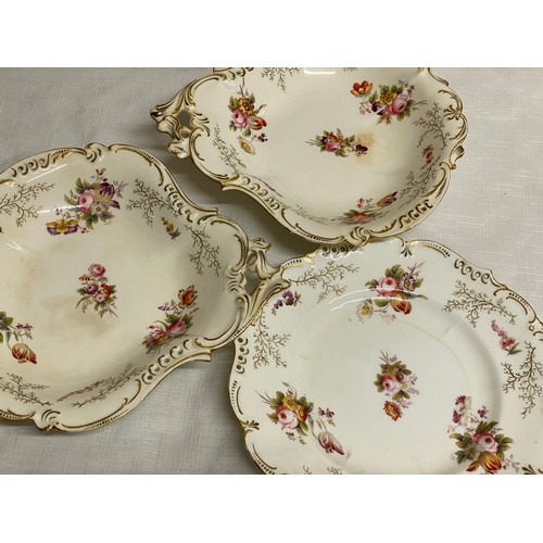 146 - Coalport dessert service circa 1845 comprising of 5 plates and 4 dishes.