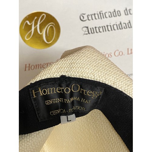 499 - A Panama hat handmade in Equador, Homero Ortego Size L.