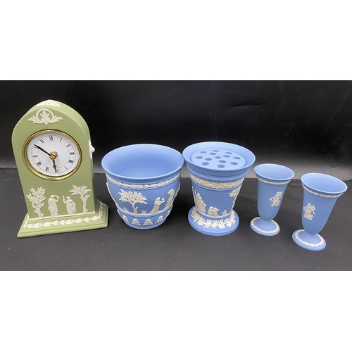 158 - Selection of Wedgwood Jasper Ware blue and green to include green lidded pot, small planter 11cms hi... 