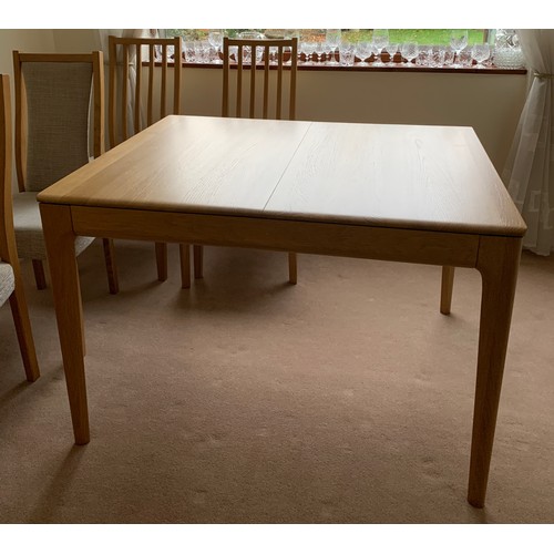 1147 - Ercol modern extending dining table. 90 x 111 closed together with 4 Ercol dining chairs, 2 upholste... 