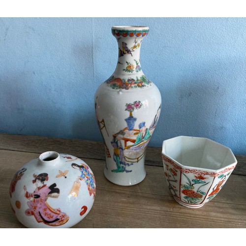 456 - Three pieces of early oriental porcelain to include baluster vase 20cm h, octagonal tea bowl and sma... 