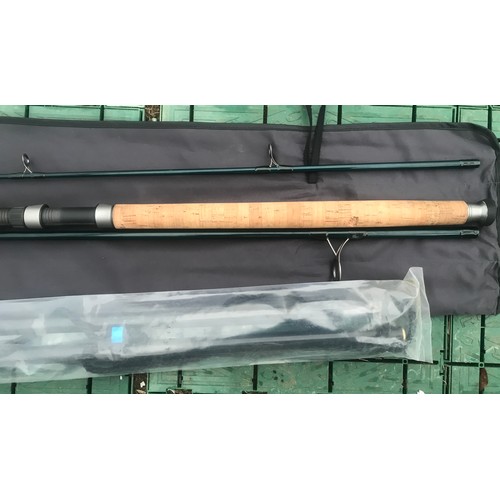 770 - Greys Greyflex Spin 10ft fly fishing 3 piece rod with bag and a Stone fly pole rod rest.