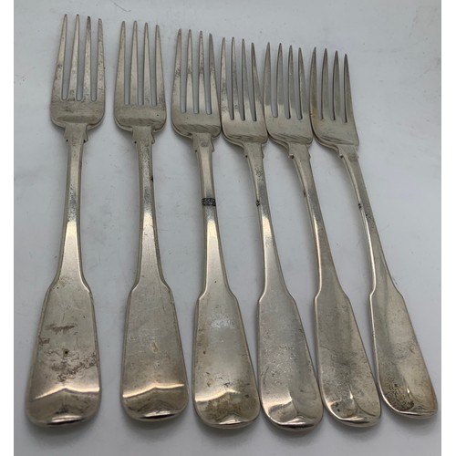 448 - Six silver table forks, 3 x London 1806 maker T.B, 3 x Dublin 1819 maker I.S. Total weight 418.6gm.