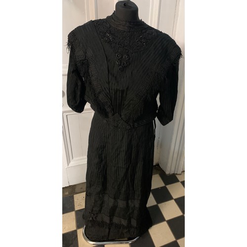 467A - A Victorian 2 piece ladies dress, boned fitted bodice with skirt with slight bustle to the back, all... 