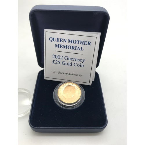 409 - A 2002 Guernsey Queen Mother Memorial Gold Proof £25 Coin. Case and certificate of authenticity.