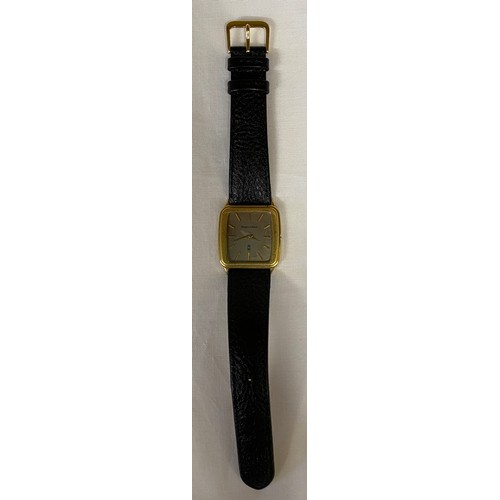 615 - 18ct gold Mappin & Webb Gentleman's Wrist Watch with baton markers to face.