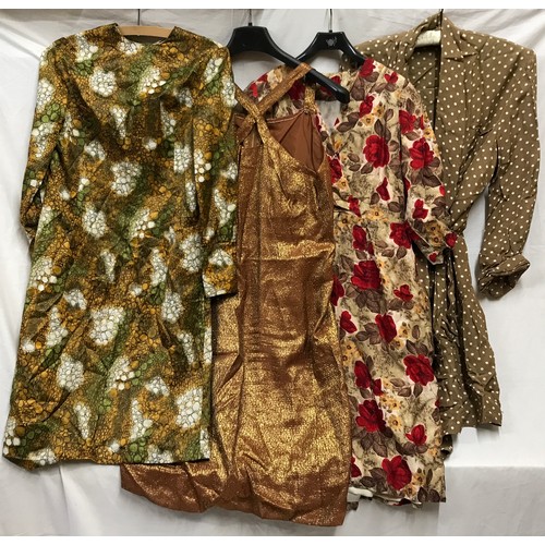 474 - A selection of vintage clothing to include a brown Pokka dot dressing gown, brown and red floral dre... 