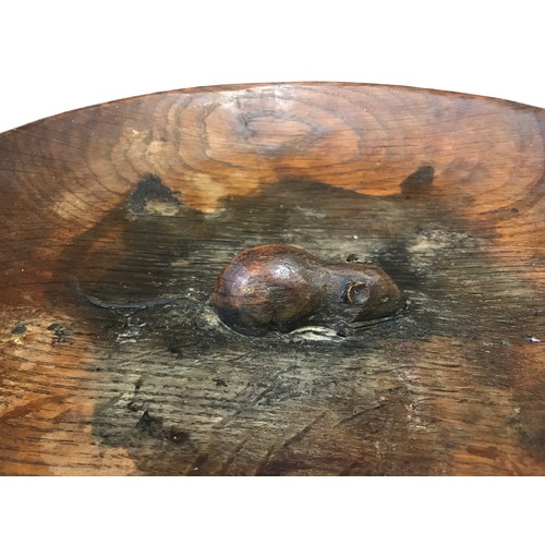 779 - A Robert Thompson of Kilburn Mouseman fruit bowl. Large mouse to centre. 30cm d.