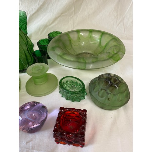 292 - Selection of glass to include 2 x Victorian pressed green glass goblets 14cm h, frog 9.5cm h, bark e... 