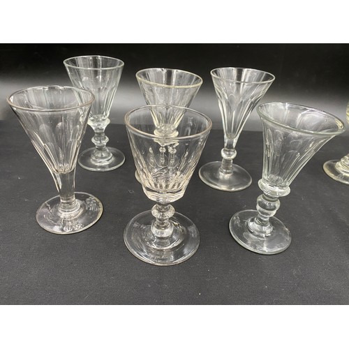 297 - Twelve various glasses to include 6 fluted 11-12cm h and 6 goblets 10-12cm h.