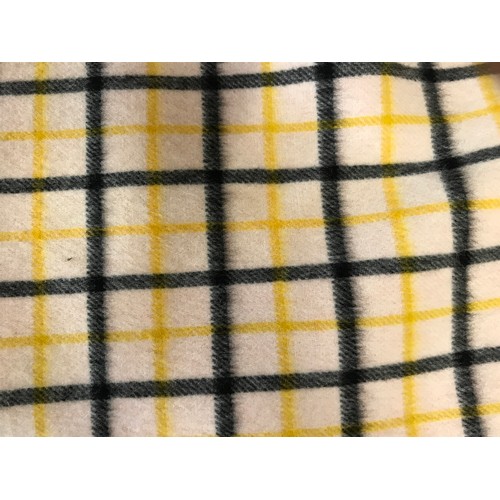 482 - Checked/red reversible wool blanket. One metre 36cms wide x one metre 70cms long.