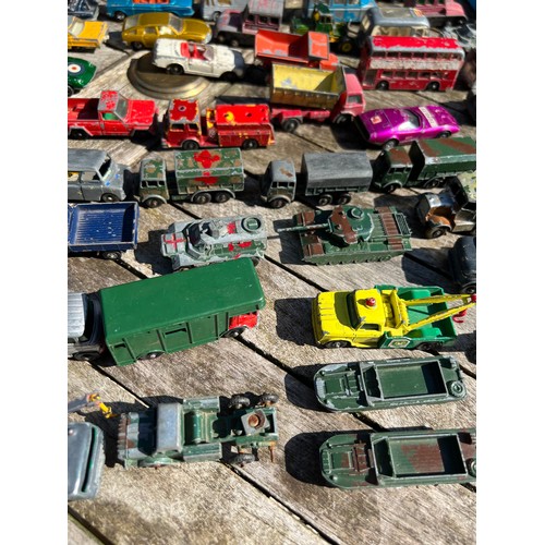 699 - A large collection of 70's and earlier Matchbox and Lesney diecast model vehicles including military... 