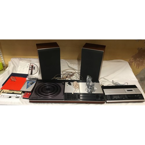 771 - A Bang and Olufsen Beocenter 3300 with Beocord 1900 tape recorder and Beovox S45 speakers, various a... 