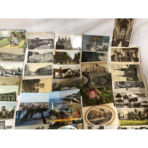 856 - Collection of postcards. 100 assorted topographical British and European cards, colour and mono.