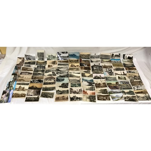 859 - A 105 assorted postcards, colour and mono, British and European topographical cards.