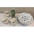 A boxed lot of ceramics to include 6 Royal Copenhagen plates 22.5cm d, coffee cups and glass vase.