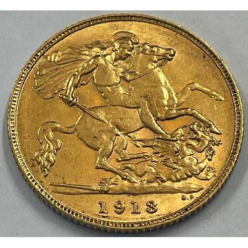 426 - A 1913 half sovereign.