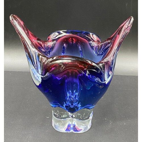 301 - Glassware to include a heavy Murano two tone vase approx 20cm h, 2 paper weights, one in shape of a ... 