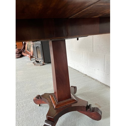 1217 - Foldover tea table. 87 x 92cm open. 44 x 91cm closed.