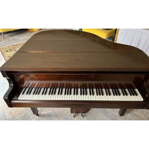 773 - A baby grand piano. Witton, London.
Please be aware - collection from House in Paull, East Yorkshire... 