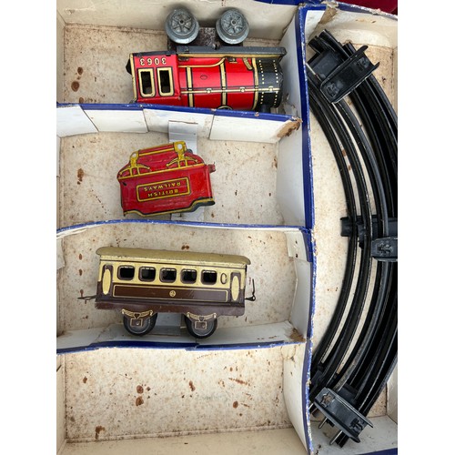 733 - Two vintage train sets to include Modelcraft Train O Guage.