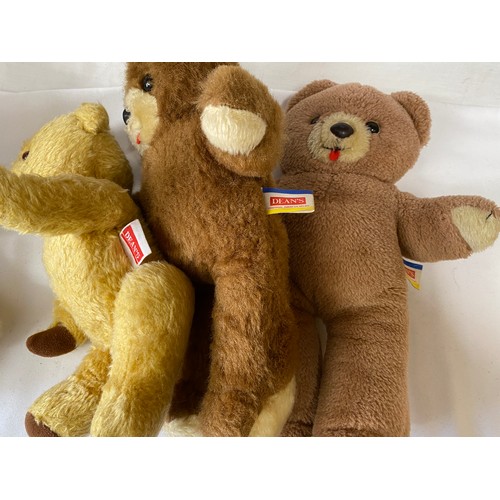 740 - A quantity of vintage soft toys to include 2 x Harrods bears- 2009 Annual Bear and a small bear, 3 x... 