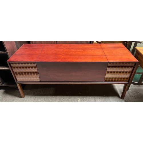 774 - Bang & Olufsen Beomaster 1200 in 1960's Rosewood Cabinet. Danish Control furnisher maker. Later adde... 