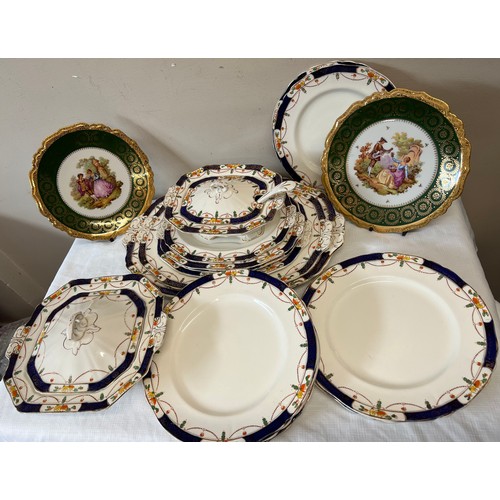 110 - Alfred Meakin part dinner service including 5 x plates 25cm, 2 x plates 23cm, 5 x meat plates, turee... 