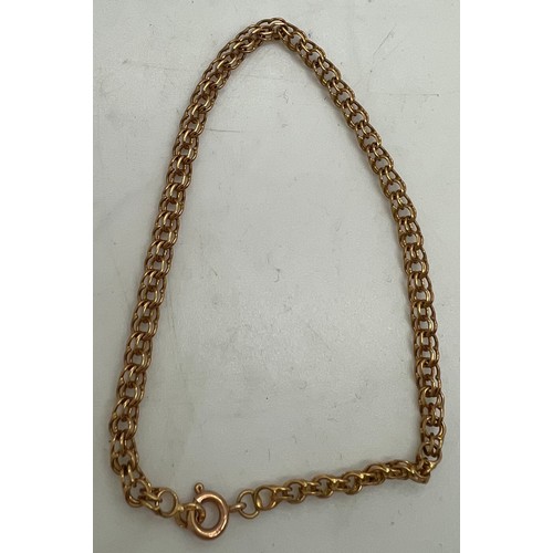 371 - A gold chain bracelet 3.7gm, marked .585 (14 ct).