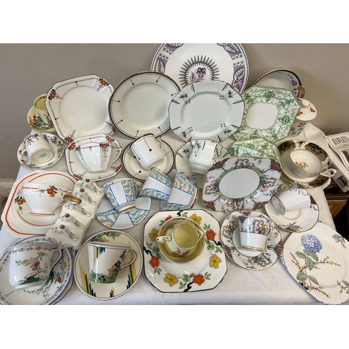 122 - A quantity of ceramics to include Shelley, Royal Albert, Adderley etc.