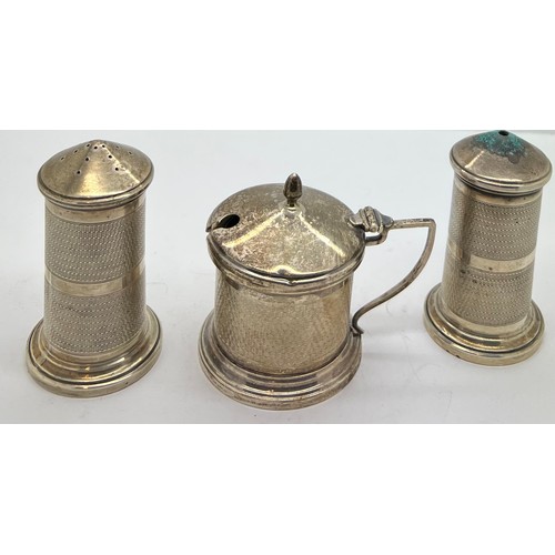 566 - Three piece silver cruet set Birmingham 1933 by Joseph Gloster Ltd. Total weight 186gm.