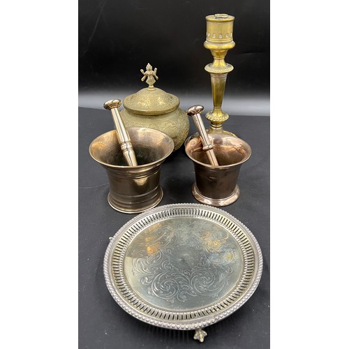 629 - Miscellaneous metal ware to include brass candlestick, plated tray, Benares brass lidded jar and two... 