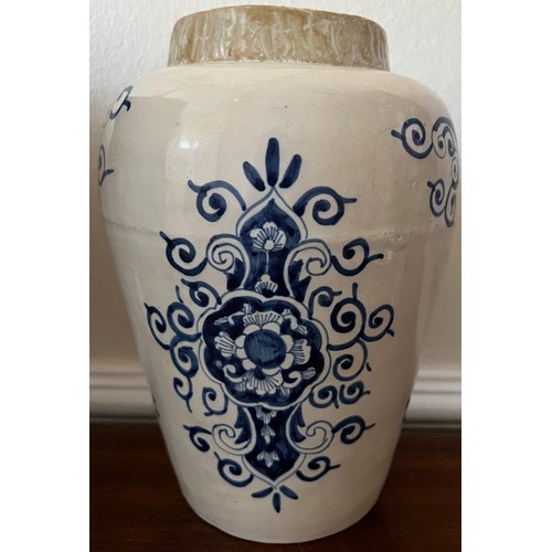 135 - Blue and white Delft pottery jar 'Tabac D'olande' 23.5cm h.