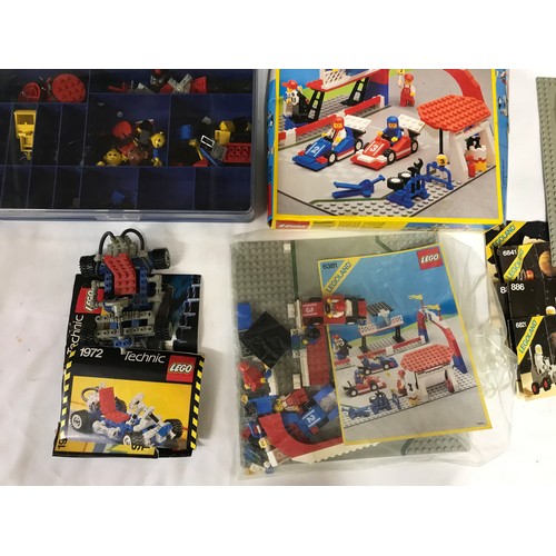 751 - Collection of vintage lego, instruction booklets, part sets, boards, some boxed to include 6381, 197... 