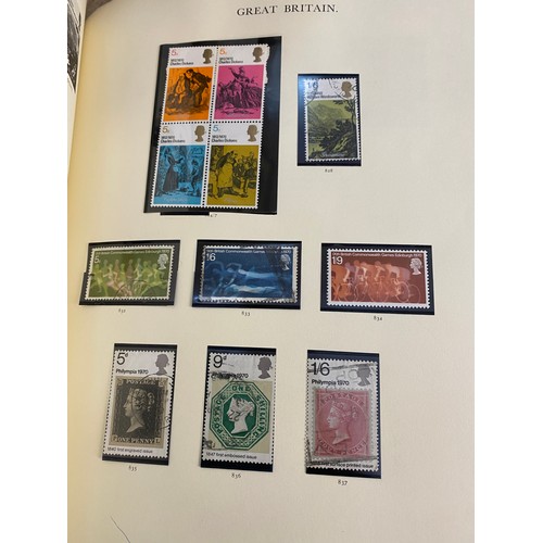 440 - Stanley Gibbons Windsor Albums 1-4 in slip cases, Victorian stamps through to 1993, together with 5 ... 