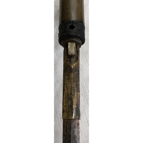 1059 - A 19thC wooden cased swordstick with horn handled 89cm l.