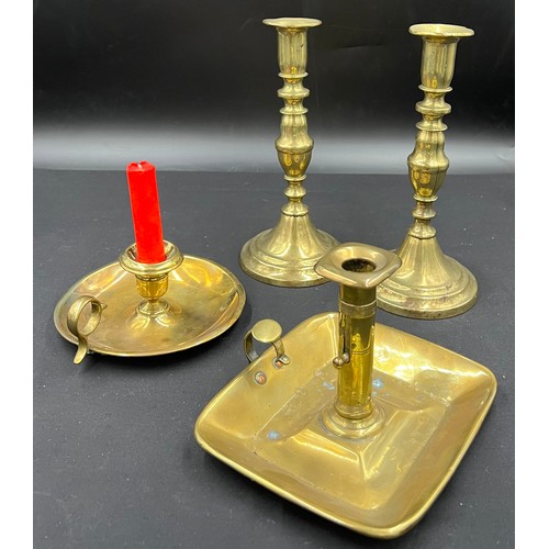 630 - Brass 19thC  to include a pair of heavy candlesticks with pushers 24cm h and two chambersticks, one ... 