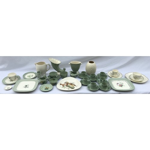 184 - A quantity of 20thC Copeland Spode ceramics in greens and creams, patterns to include 'Oklahoma', 'M... 