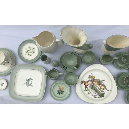 184 - A quantity of 20thC Copeland Spode ceramics in greens and creams, patterns to include 'Oklahoma', 'M... 