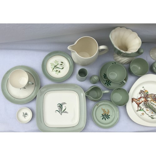 184 - A quantity of 20thC Copeland Spode ceramics in greens and creams, patterns to include 'Oklahoma', 'M... 