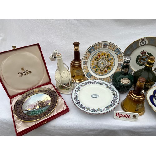 194 - Various ceramics to include Limited Edition Spode plates and various liquor bottles and Royal Sports... 