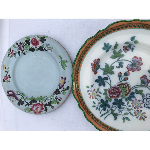 216 - A quantity of various 19thC Spode to include Stone Spode and oriental style pates etc.