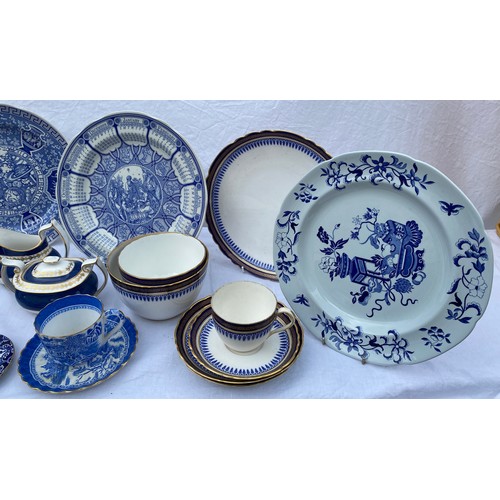 223 - A collection of blue and white 20thC Spode, various patterns to include 'Blue Bowpot' plate, 2 x Mil... 