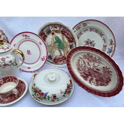 224 - Collection of 20thC Copeland Spode to include oval 'Mandarin' plate, Woodcarver plate, hot water pla... 