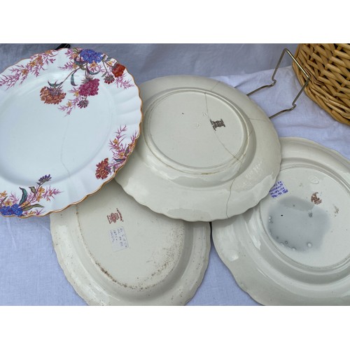 224 - Collection of 20thC Copeland Spode to include oval 'Mandarin' plate, Woodcarver plate, hot water pla... 