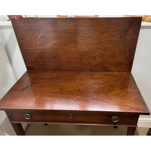 1313 - A mahogany tea tea table with drawer to front of square tapered legs. 92 x 45 d x 72cm h.