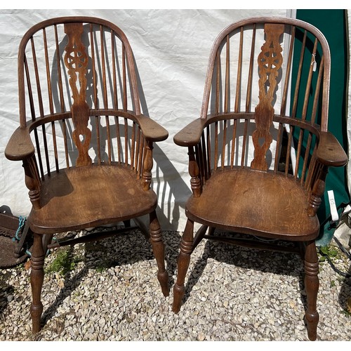 1314 - Two 20thC broad arm Windsor armchairs.