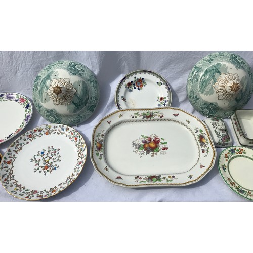 162 - A large quantity of Copeland Spode 19th century and 20th century ceramics to include patterns Greek,... 