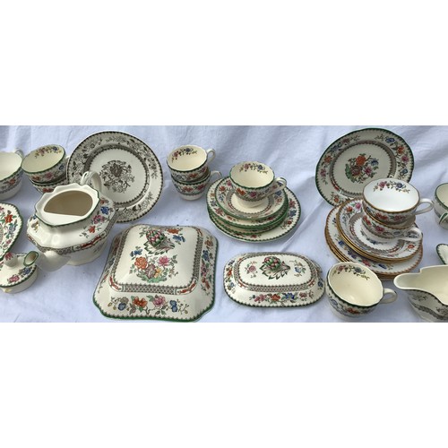 163 - A large quantity of Copeland late Spode Chinese Rose pattern to include cups, saucers, plates etc.